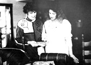 Kim Stare Wallace of Dry Creek Vineyards with Designer Sam Jernigan - 12944 Bytes